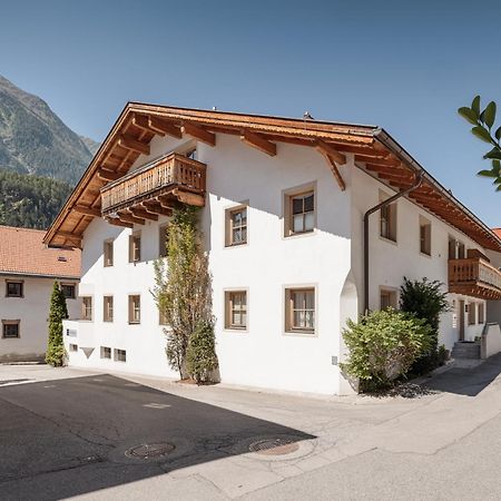 Ferienwohnung MYALPS Historical Gemütlich und ländlich Oetz Exterior foto